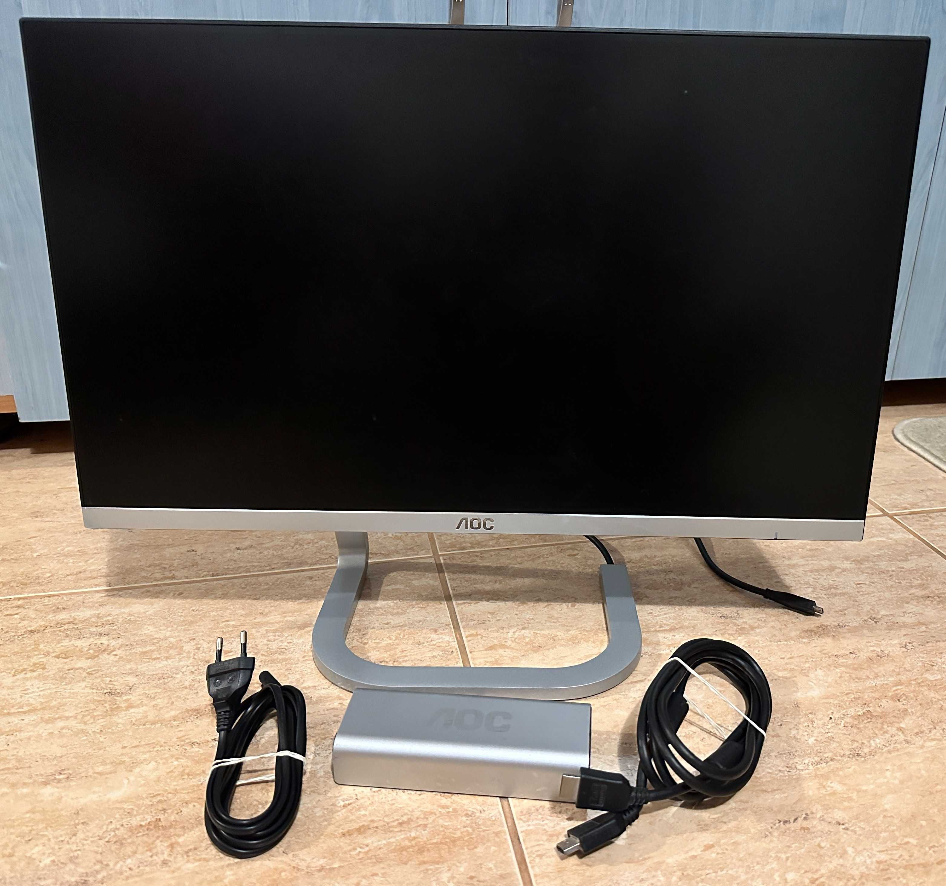 Monitor Led 24" Slim si Nuc 7i3BNK i3-7100U + Tastatura, Mouse si Boxe