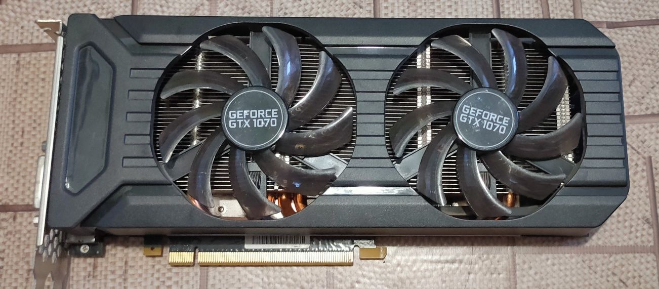 Продам видеокарту GTX1070