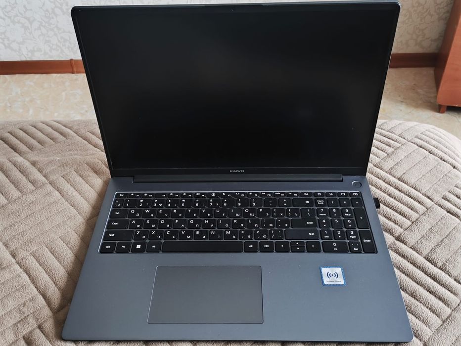 Ноутбук Huawei новый