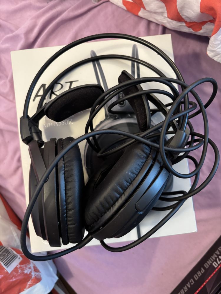 Студио слушалки Audio technica A550Z