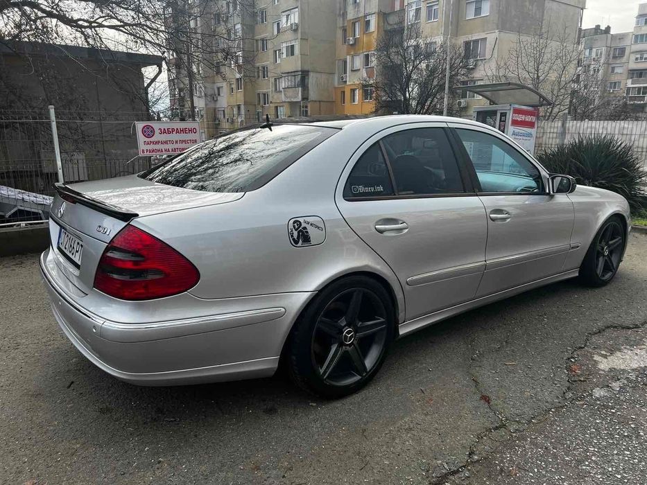 Mercedes-Benz E-Class W211 3.2 CDI Avantgarde