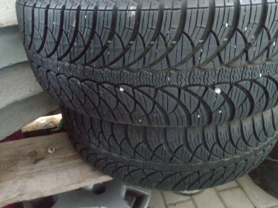 Gume iarnă 185/55/15