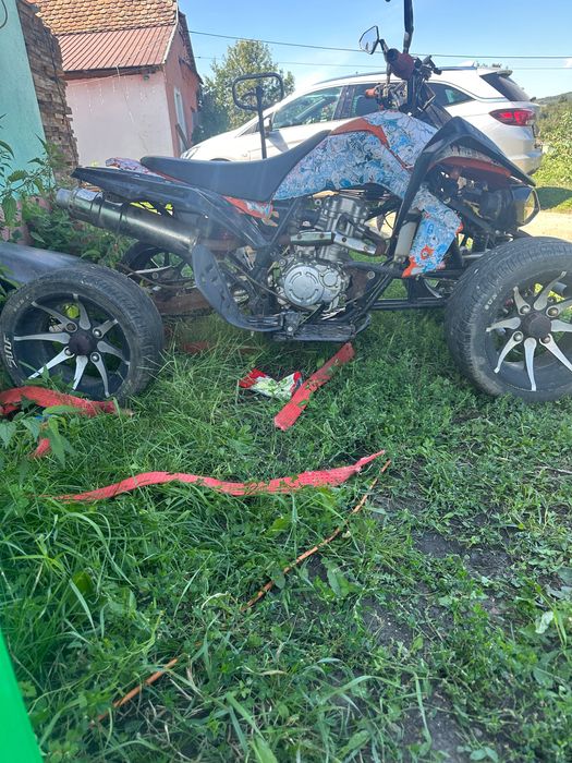ATV în stare bună 250