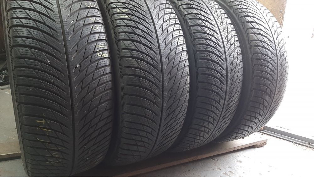 Балон Мишлен зимний BYD Chempion га