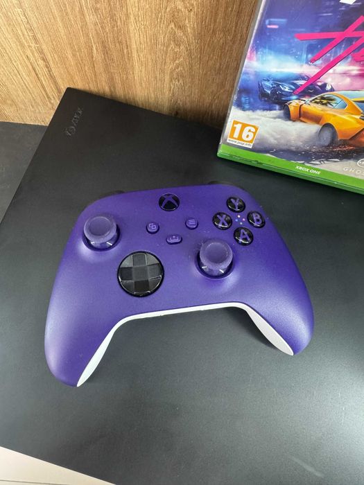 Garantie 24 Luni Xbox One X 500GB 1 contr + 2 Jocuri Cashbox