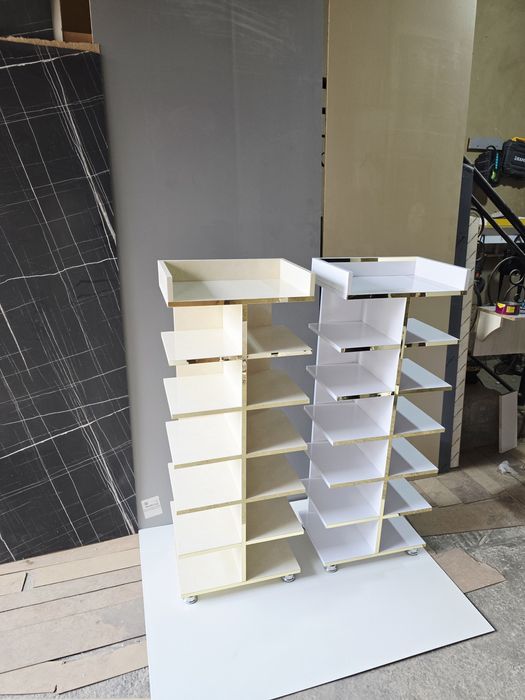 Обувница сотилади