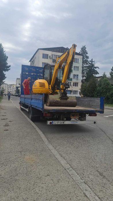 Execut lucrări cu Mini excavator 5,2 tone JSB