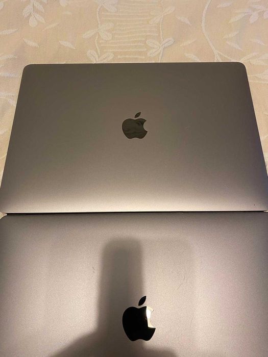 3 x ecrane Macbook Pro 13, A1706, DEFECTE