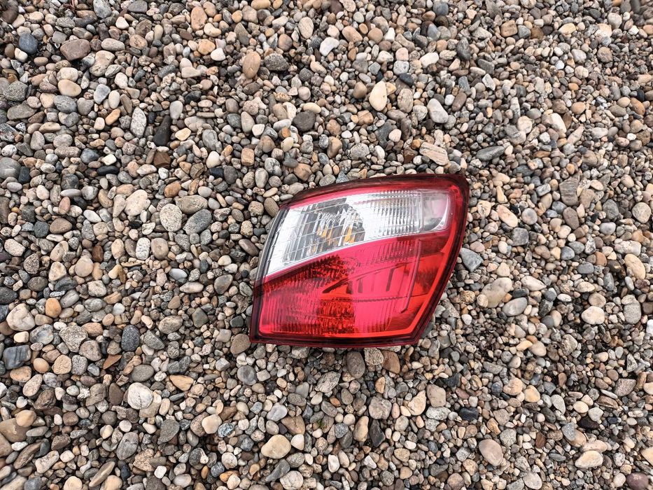 десен лед стоп за нисан кашкай 10 - 13 LED NISSAN QASHQAI кашкаи