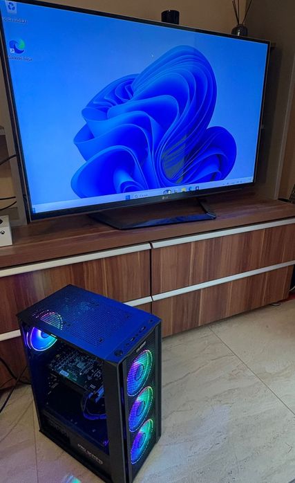 PC Gaming Ryzen 5 5500 + RX 6600 + SSD, Gen4 - Gata pentru jocuri