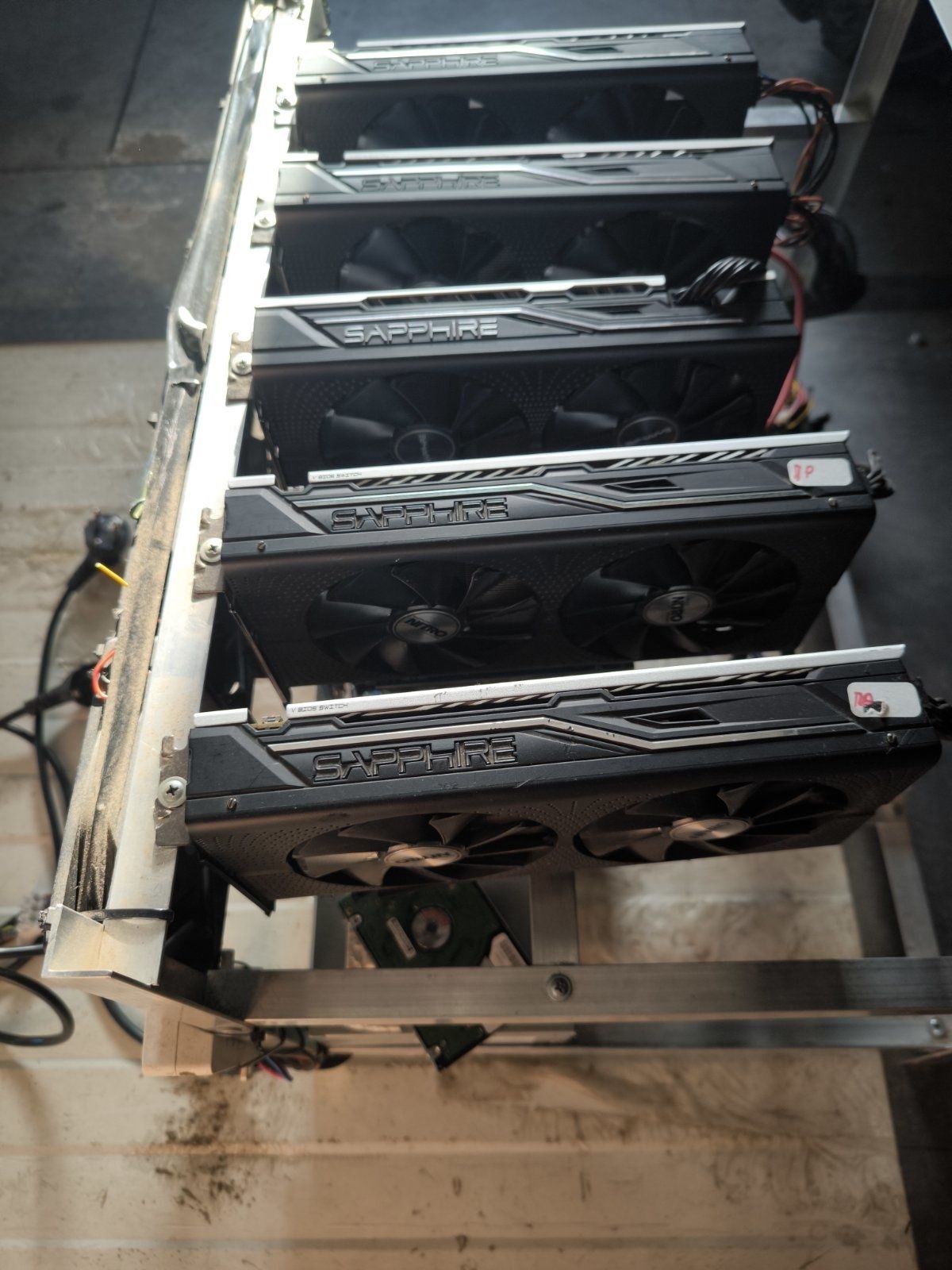 Майнинг риг 5бр. Sapphire RX 580 8GB