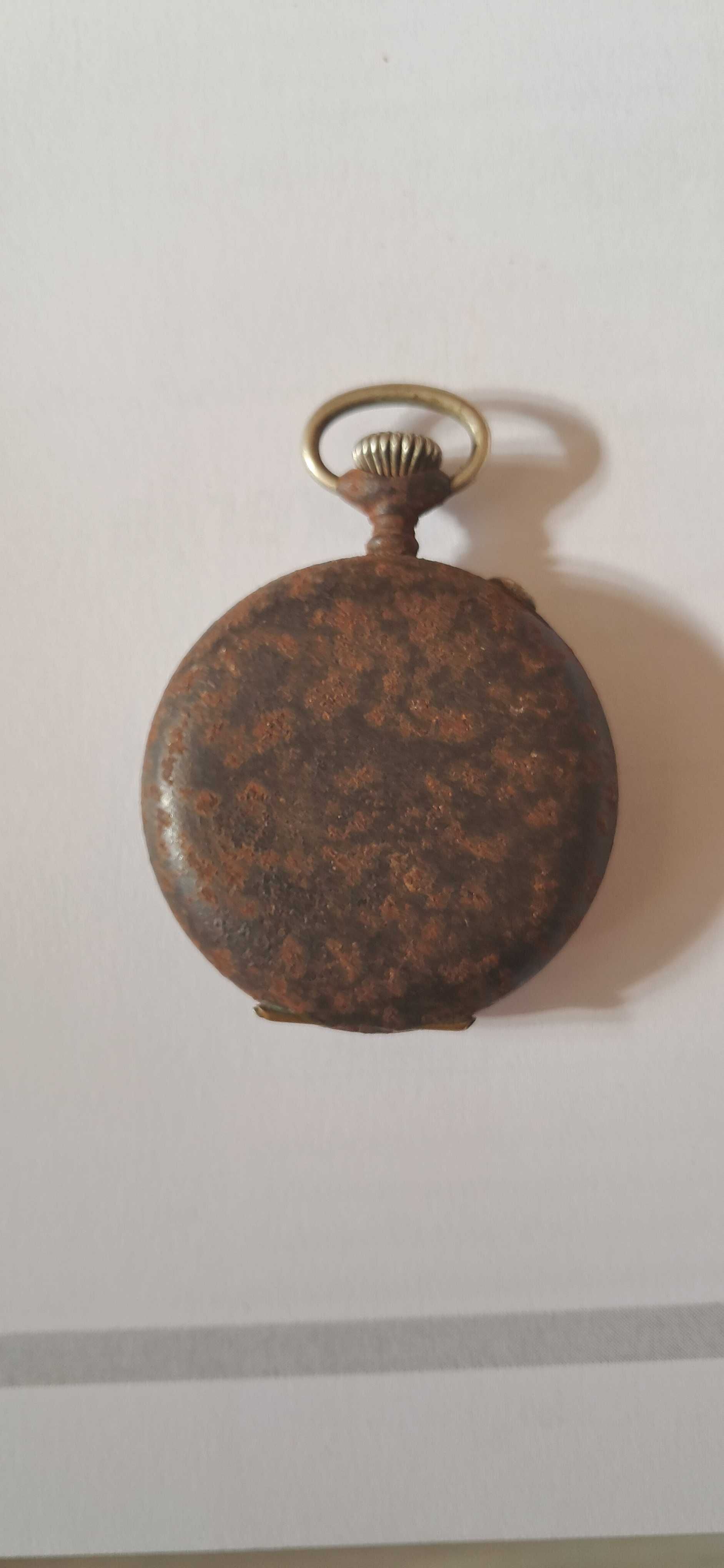Старинен джобен часовник