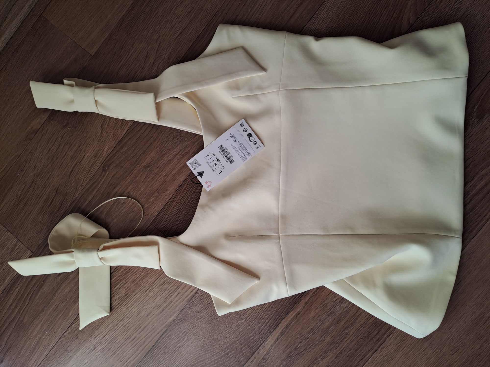 Потник Zara и къси панталони Dilvin