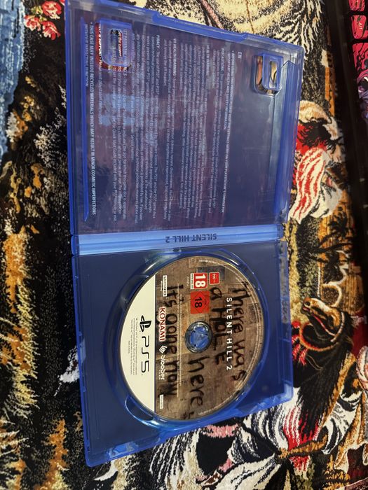 Silent Hill 2 ps5 + steelbook de colectie