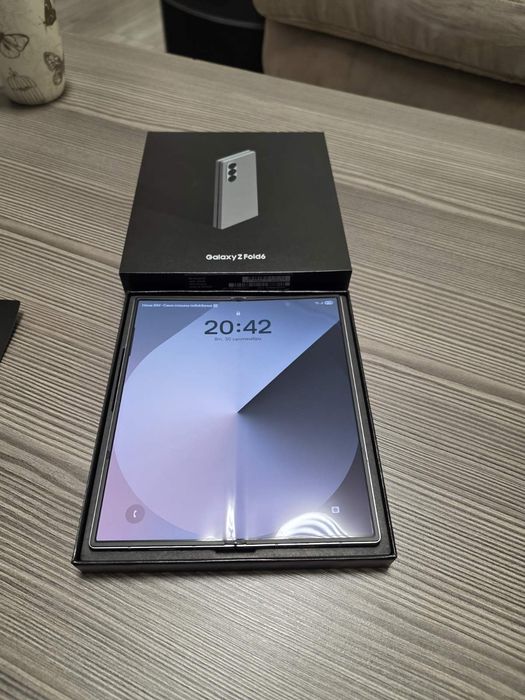Samsung z fold 6