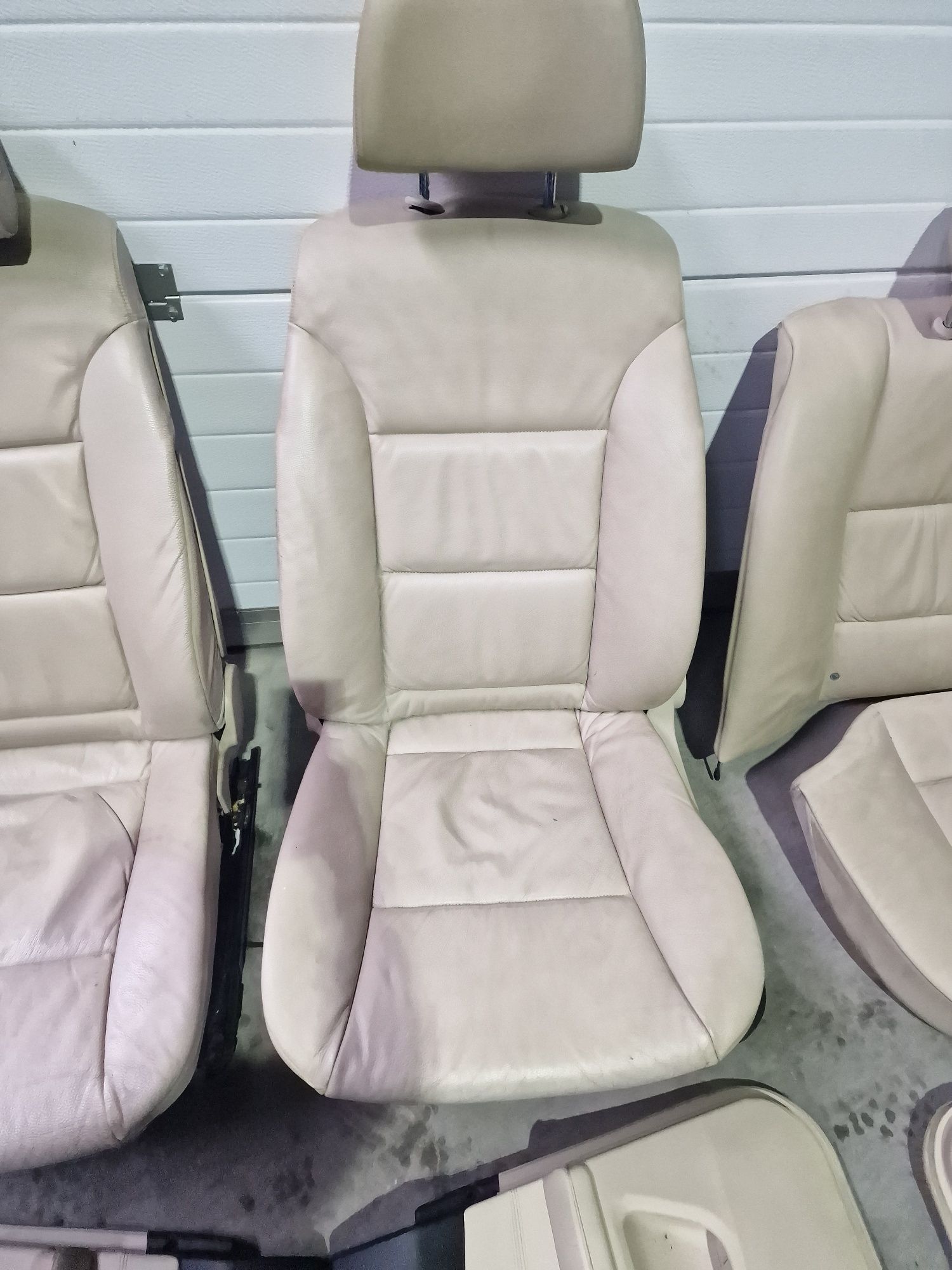 Interior scaune bancheta piele crem bmw seria 5 e60 fara incalzire