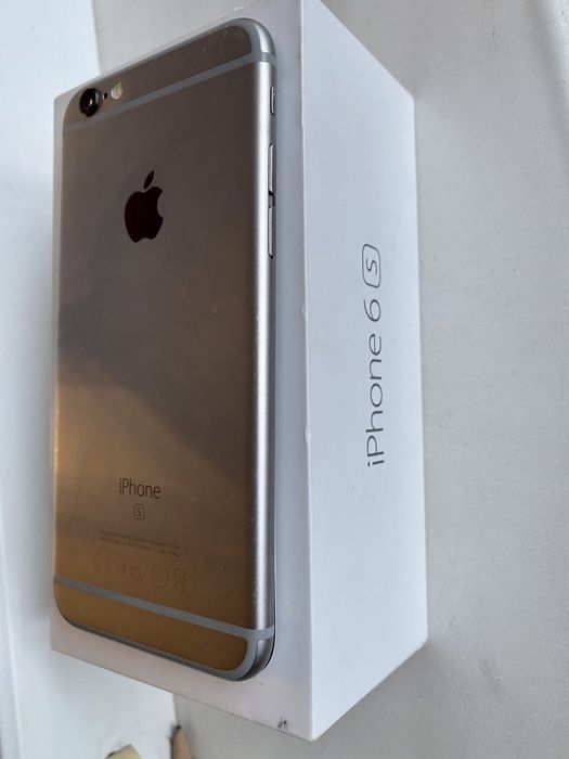iPhone 6s 64Gb  пълен комплект