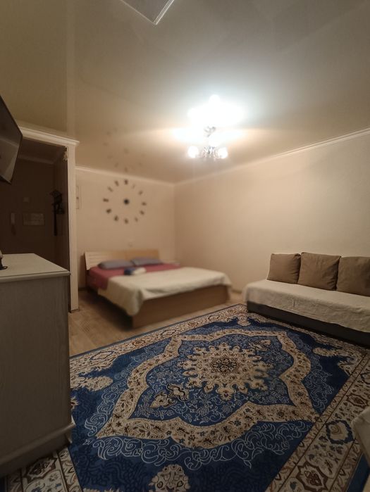 Сдам 1 комнатную квартиру в центре 10000