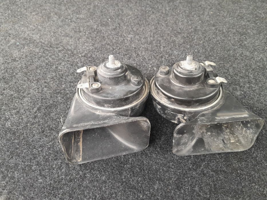 Сигнал автомобильный