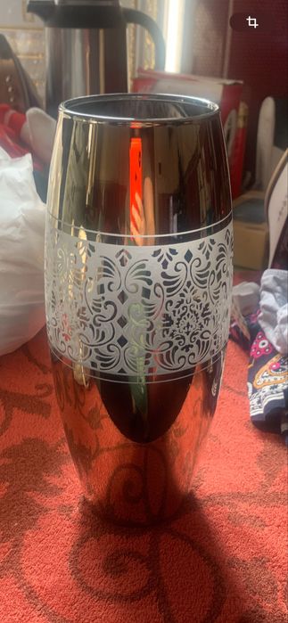 Ваза стеклянная в хорошем состоянии