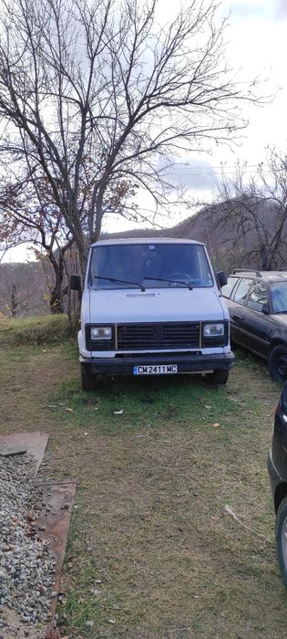 Peugeot J5 280 2.5D