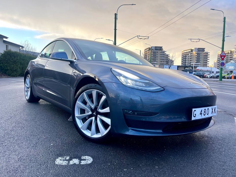 Tesla Model 3 Tesla 3 Dual Motor Long Range FSD3