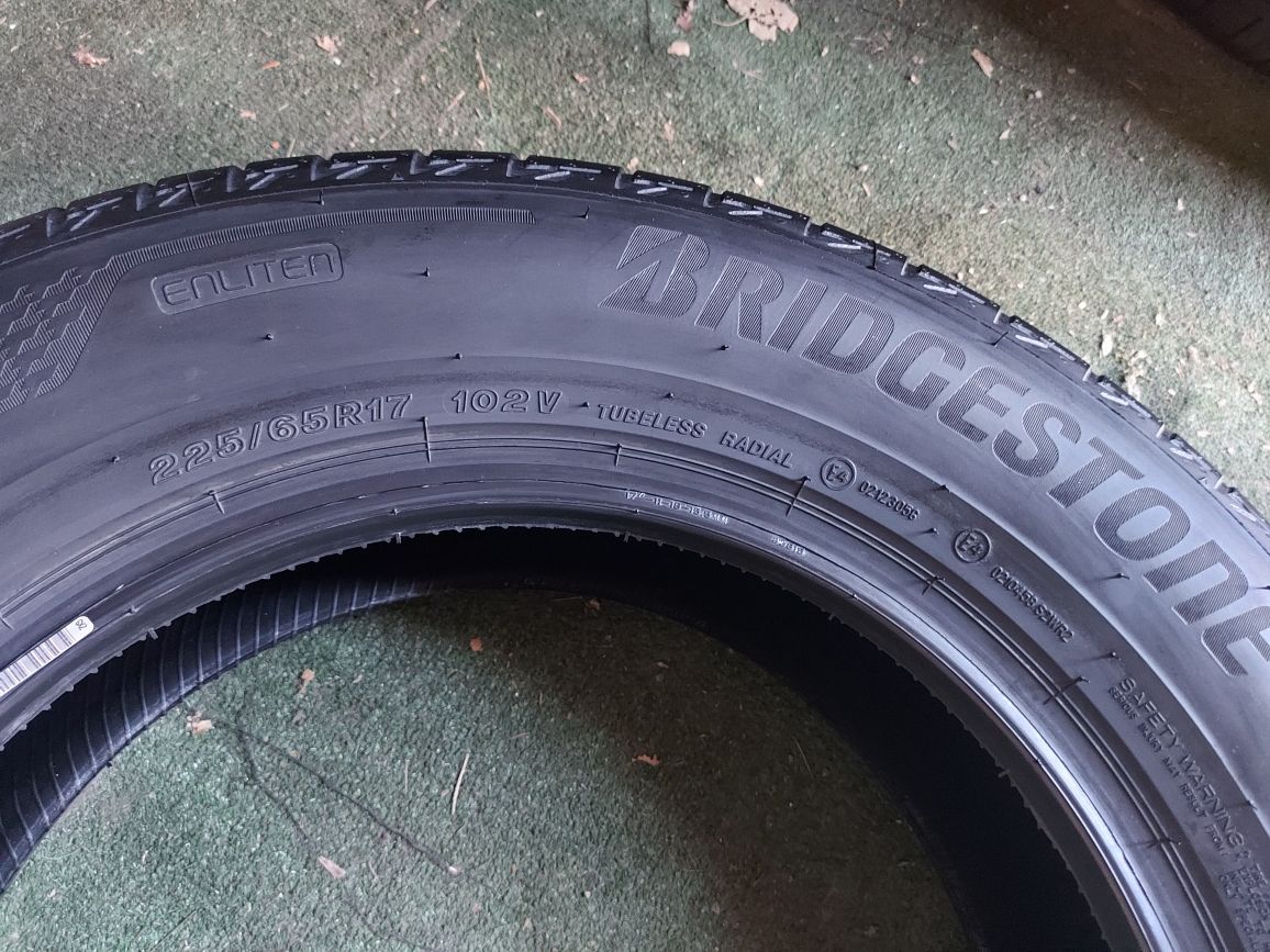 225 65 17 Bridgestone DOT 2023 vara NOI