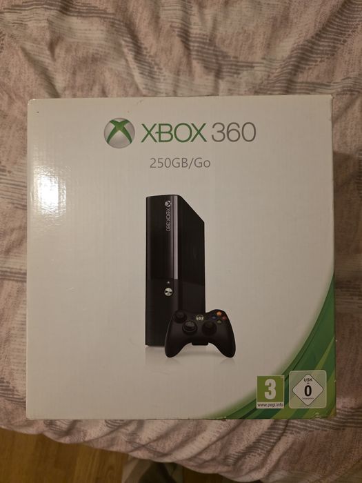 Xbox 360E 250GB FULL BOX