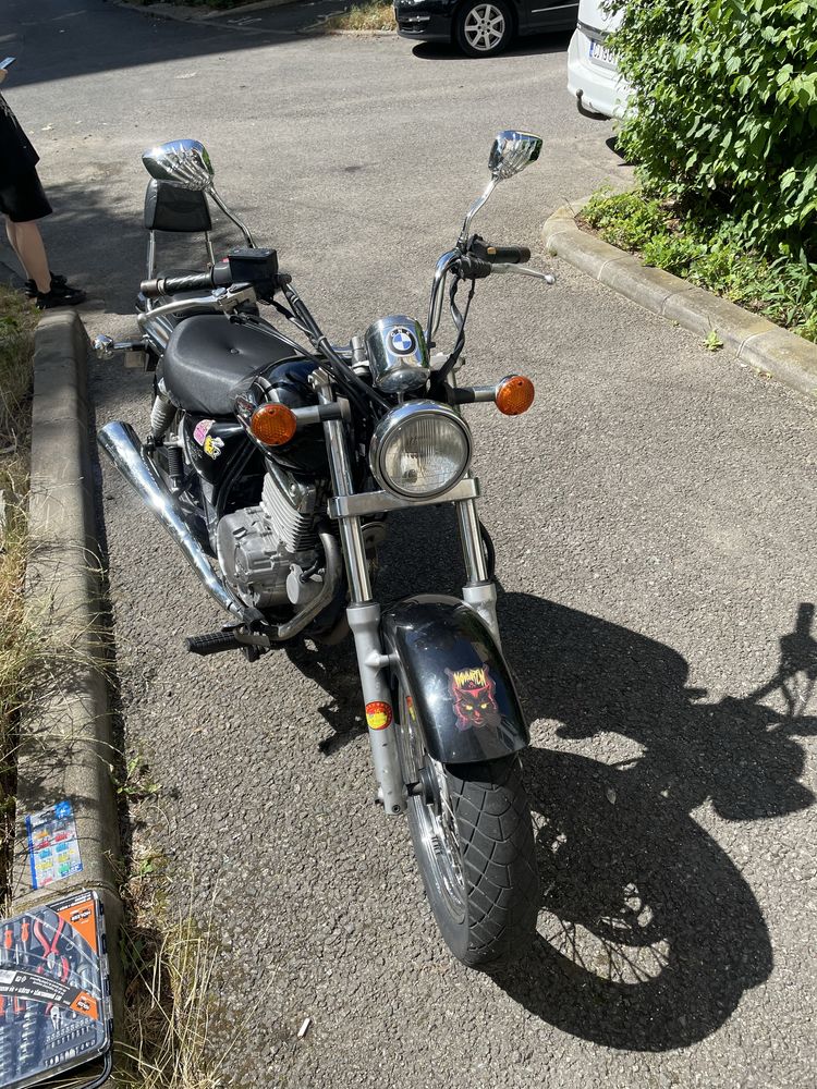 Suzuki marauder gz 250