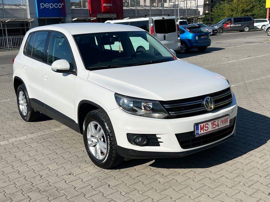 Volkswagen Tiguan Dublu Climatronic Navigatie Comenzi volan