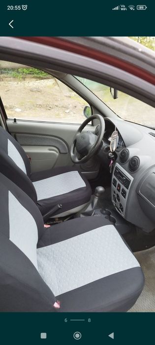 Vând Dacia Logan