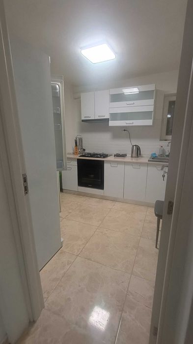 Casă la curte de inchiriat