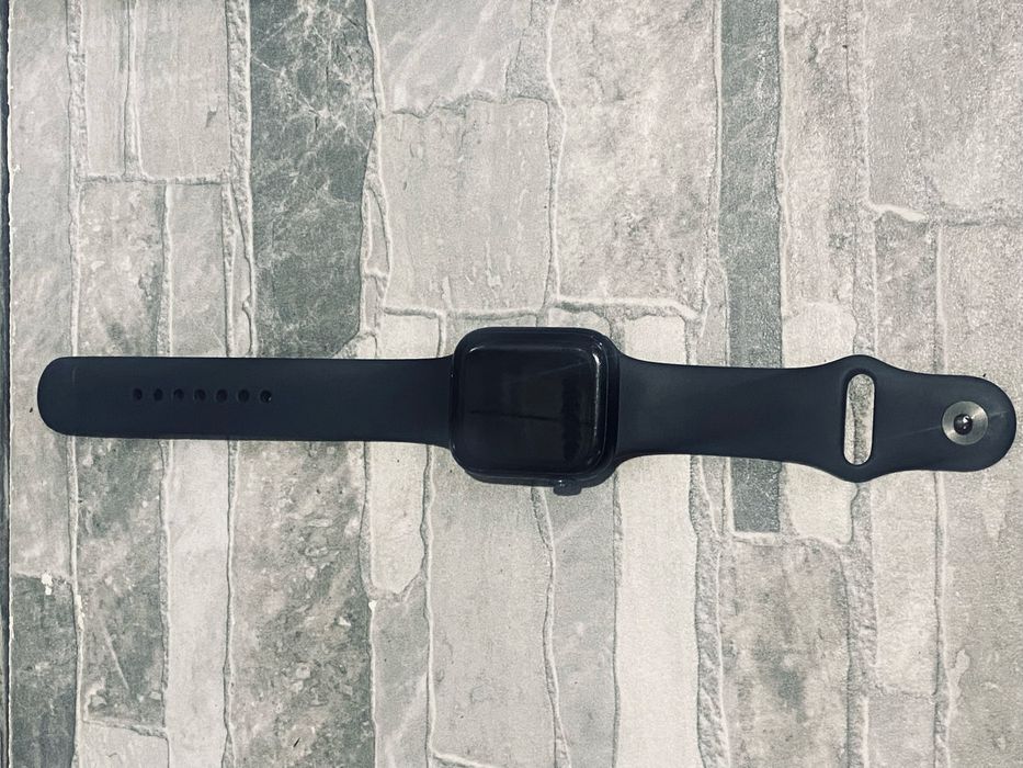 Apple Watch 8 ( Райымбека 239/2 )