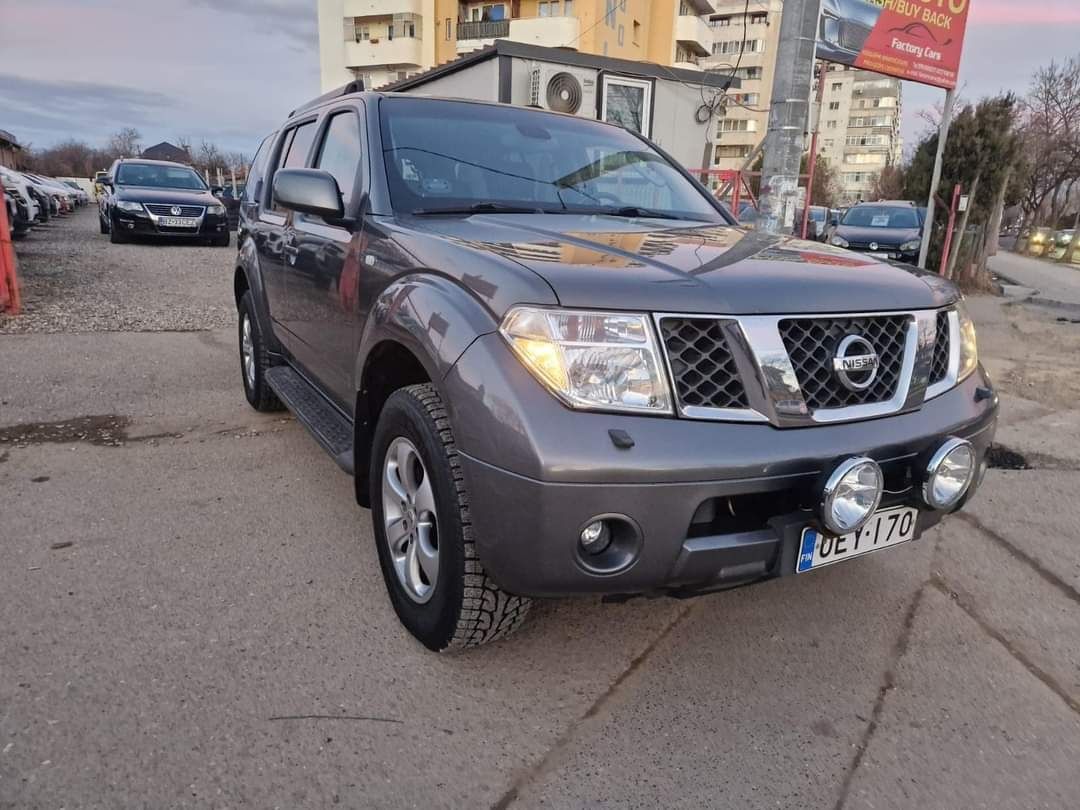 Nissan PATHFINDER Impecabil