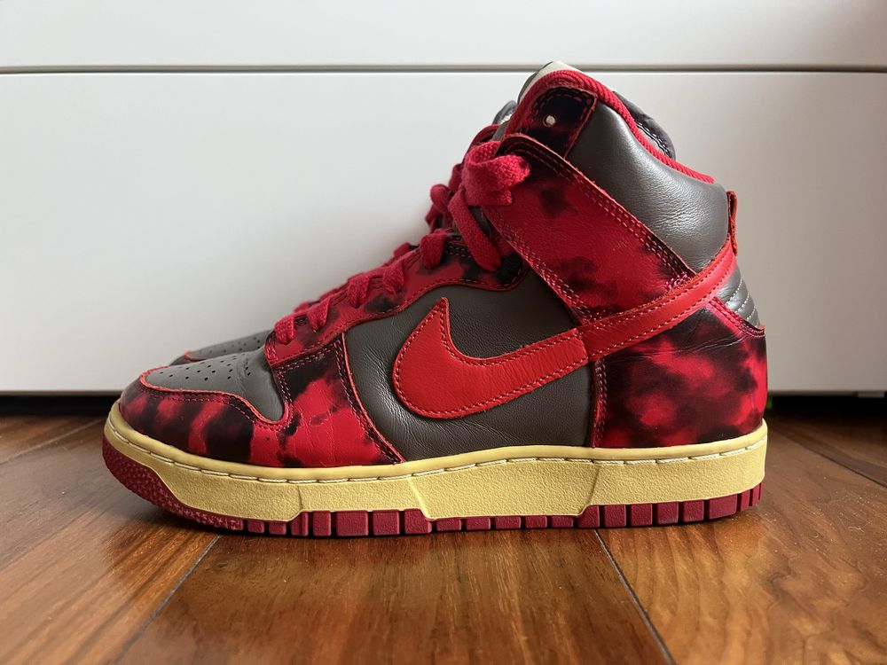 Маратонки- Nike dunk high “Red acid wash 95”