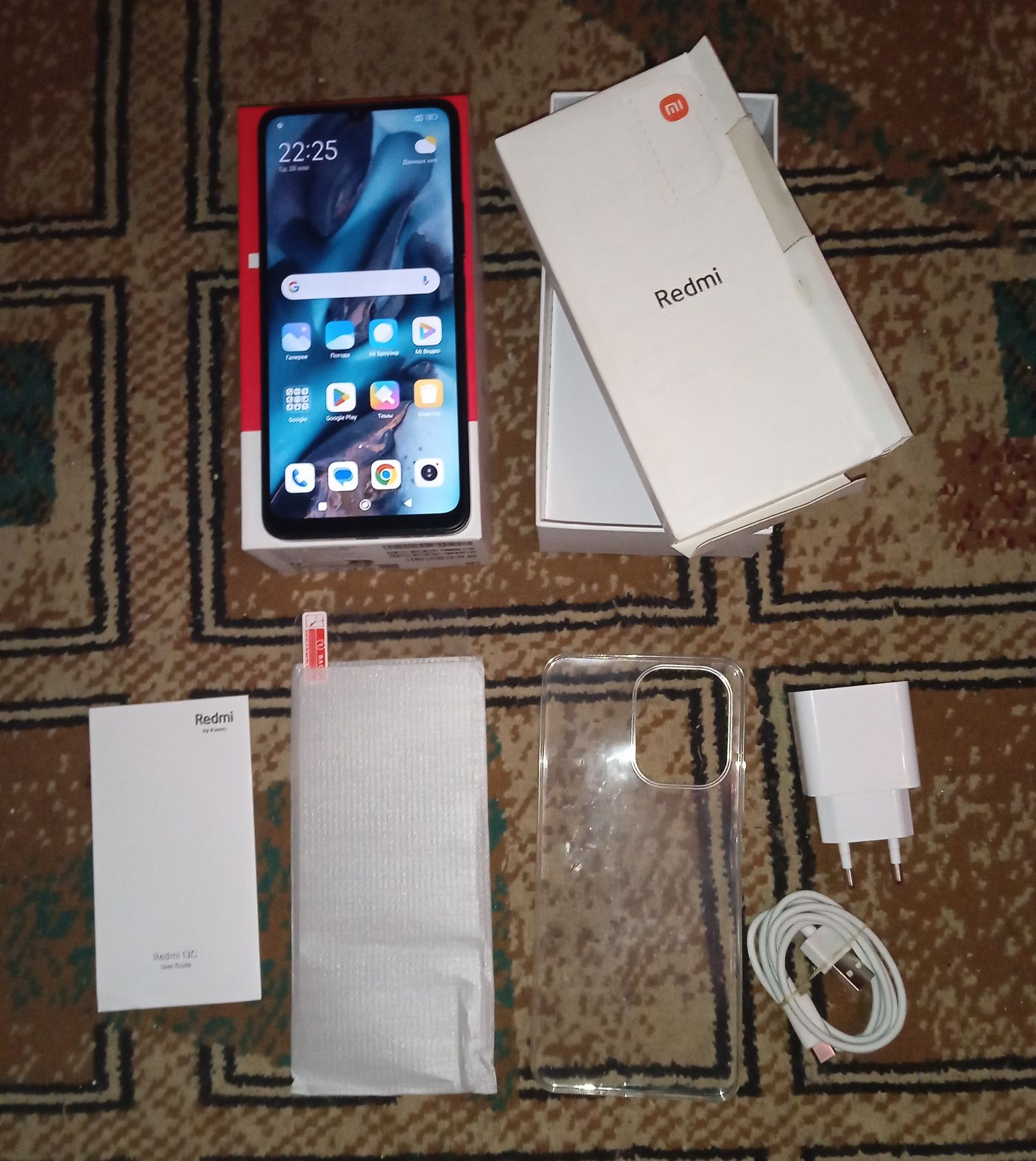 Redmi 13C 2024г 256 гб (2 штуки)