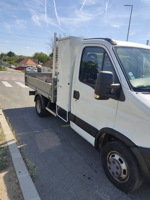 Vând Iveco 35c12 Basculanta