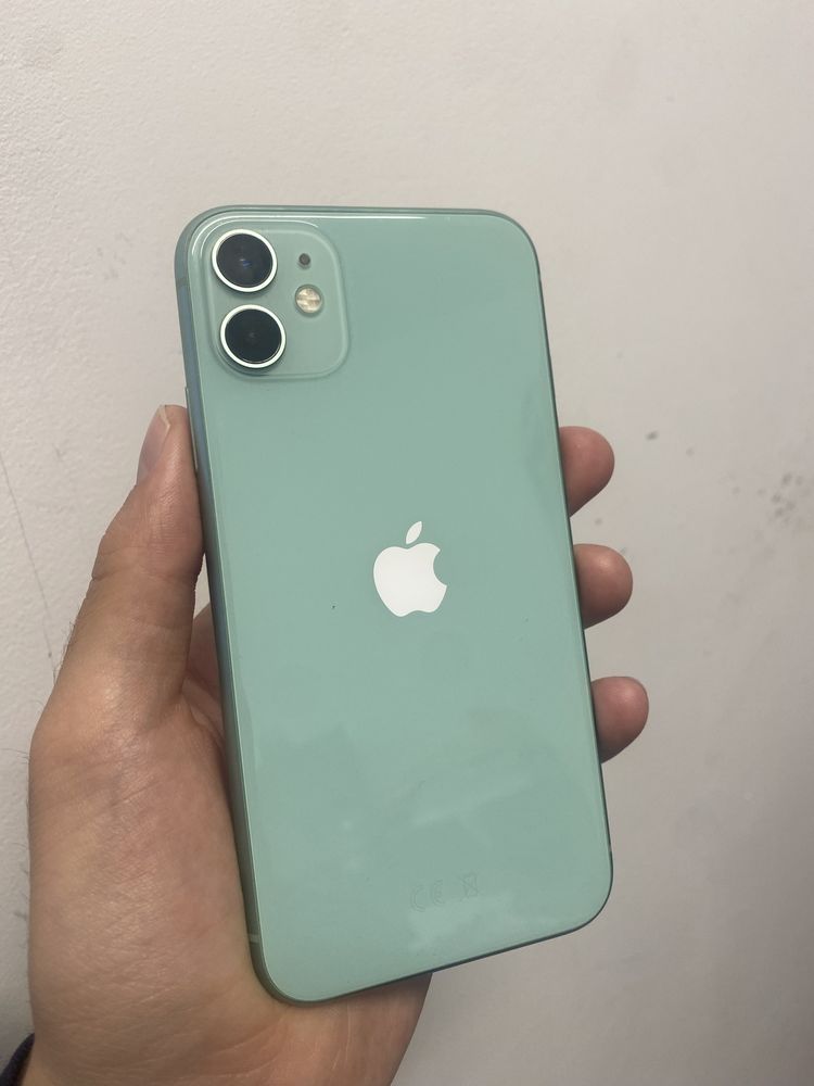 СРОЧНО продам iPhone 11