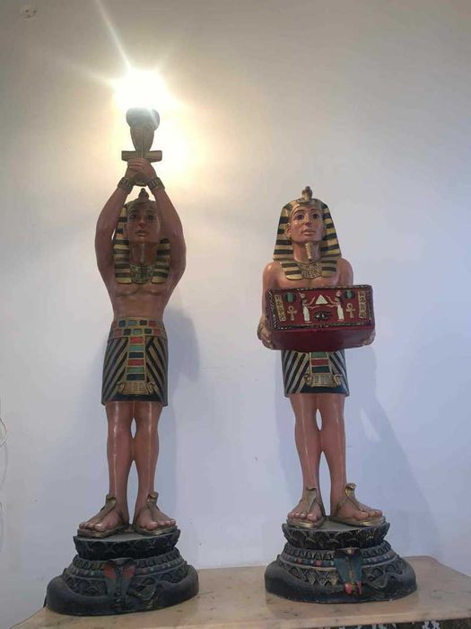 Statuie/Veioza cu tenta egipteana