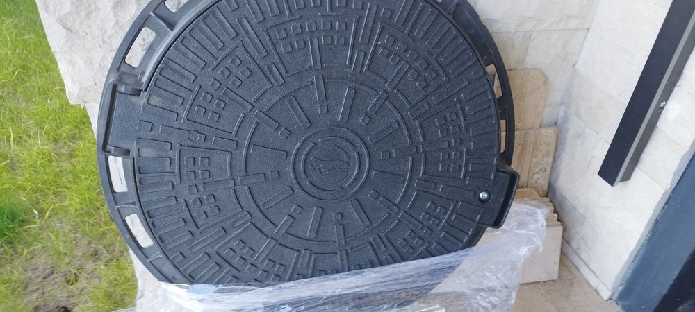 Капак за шахта 65см, нов