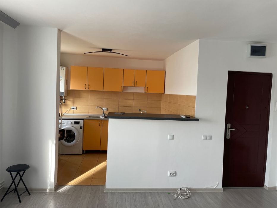 Apartament /mansarda de vânzare zona Vasile Aaron