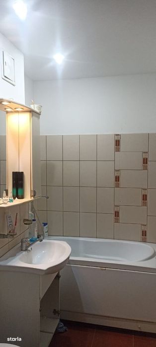 Garsoniera renovata capat 1 Primaverii