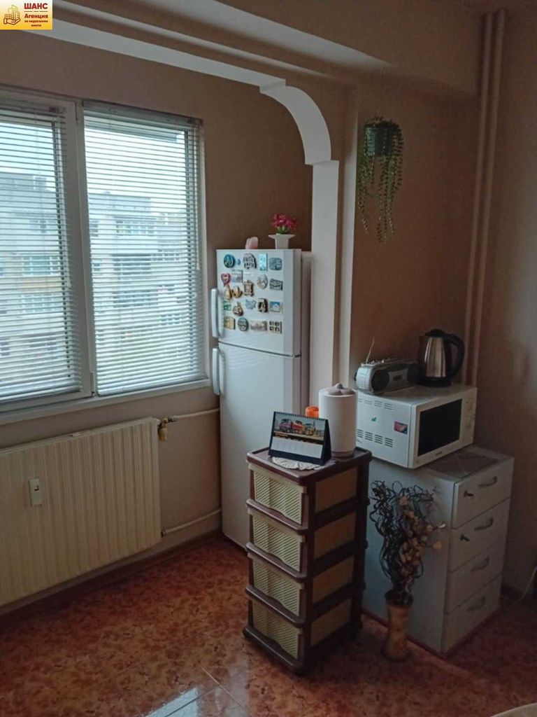 Продава се Двустаен апартамент в Плевен, Сторгозия - 60 кв.м за 1250 €/кв.м - Снимка #3