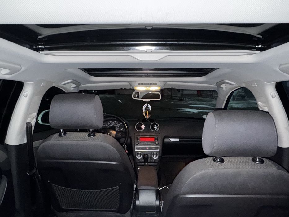 Audi A3, hatchback, 1.4 TFSI Panoramic cu trapa .