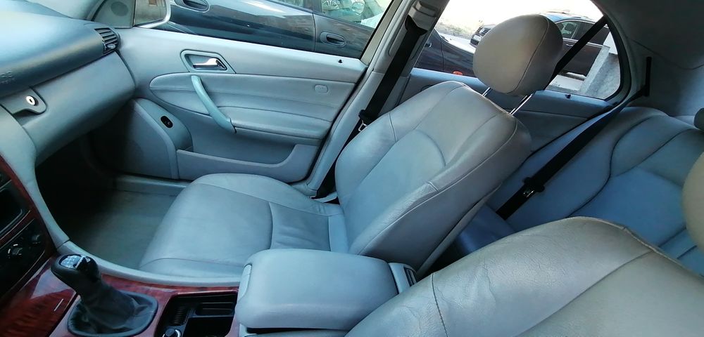 Автомобил:Мерцедес С 200