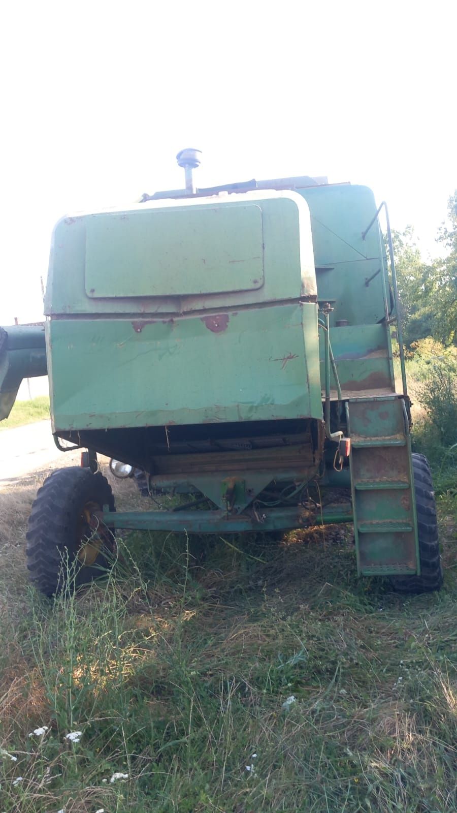 De vanzare combina john deere 975