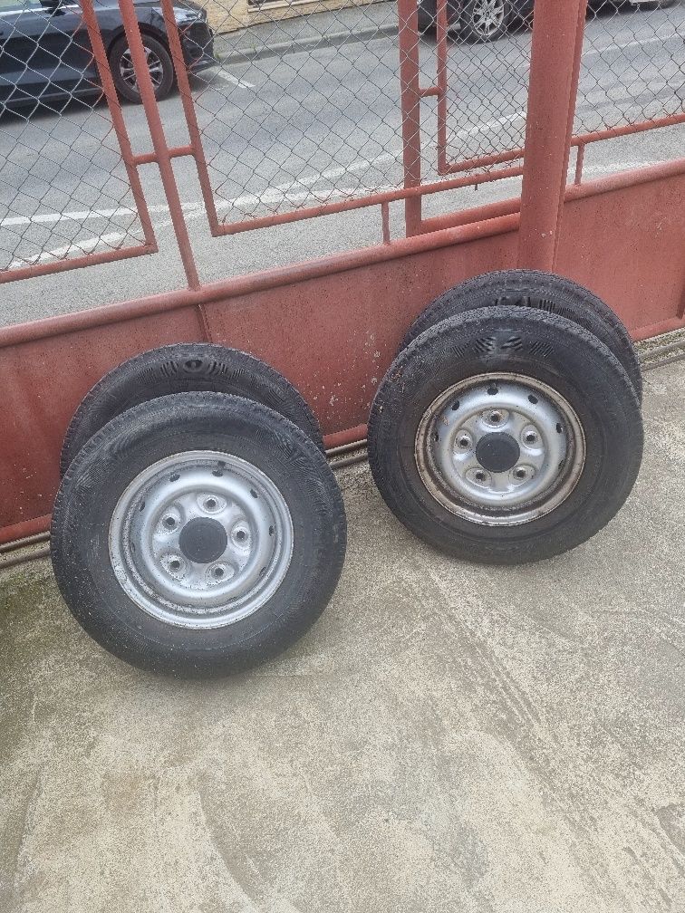 185 R 14 C Ford Transit