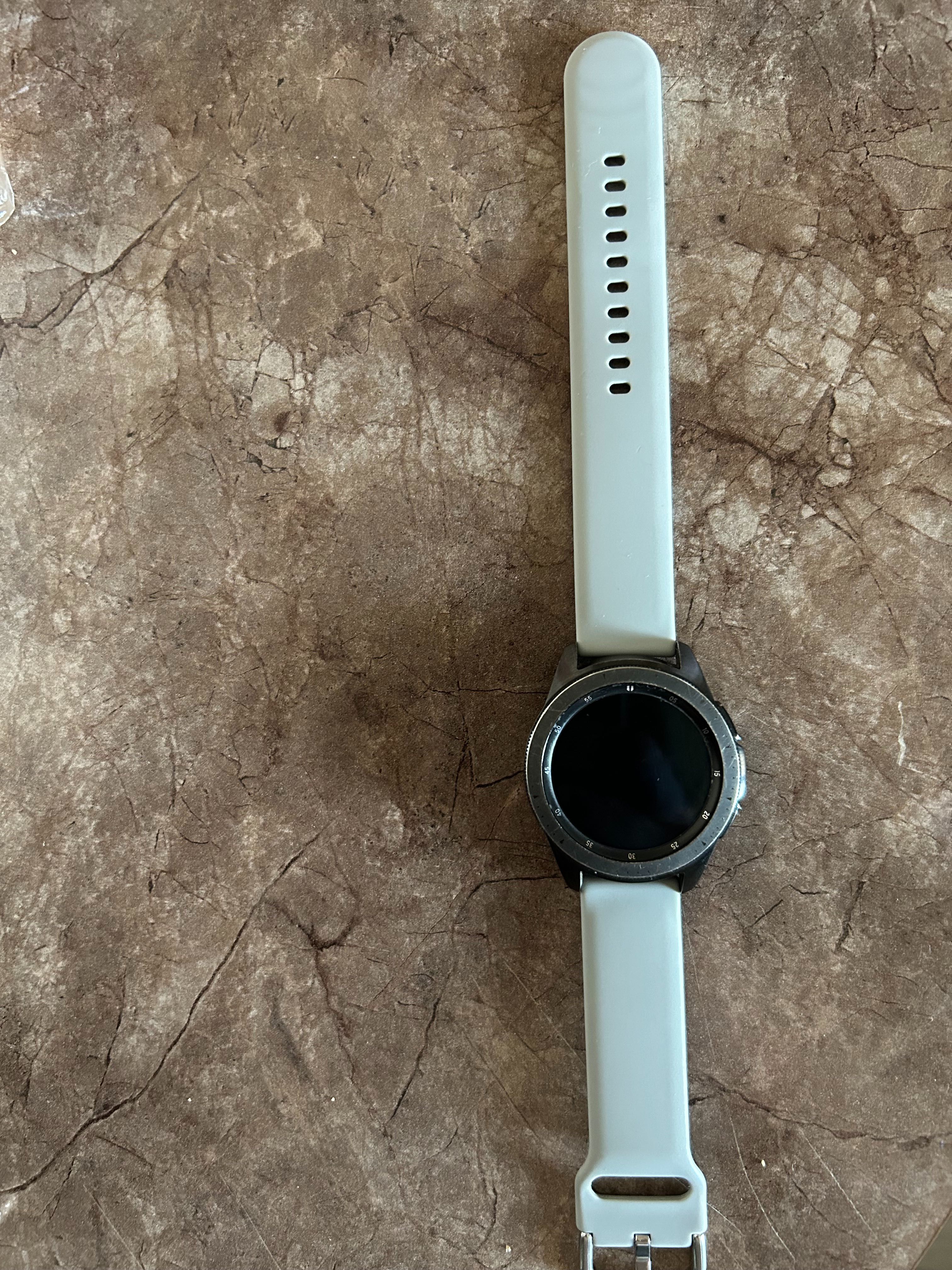 Продам часы galaxy watch