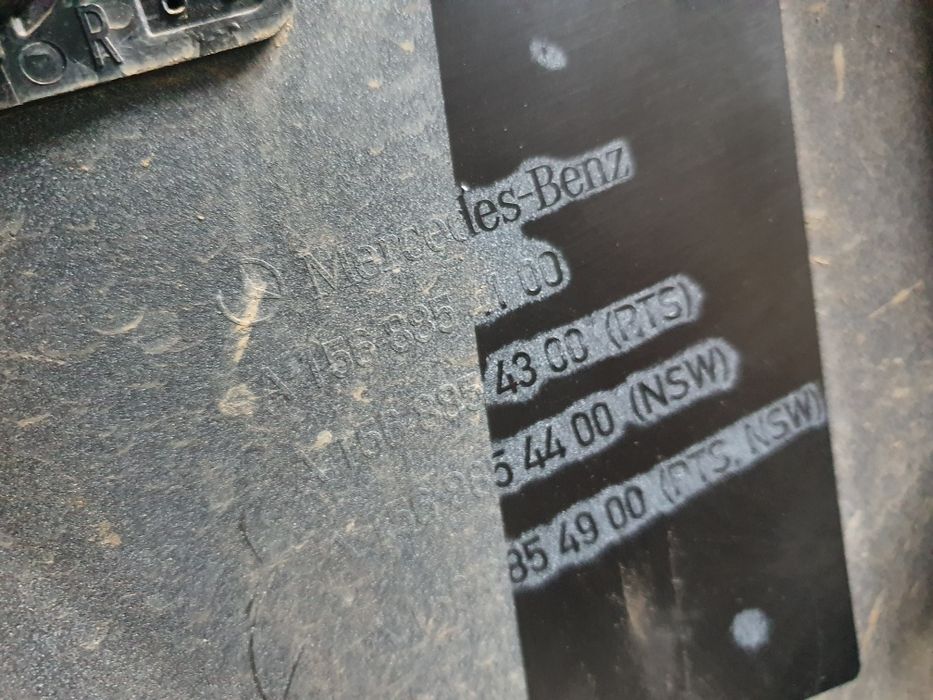 Bara fata Mercedes GLA X156 Facelift dupa 2017 cod A1568854300