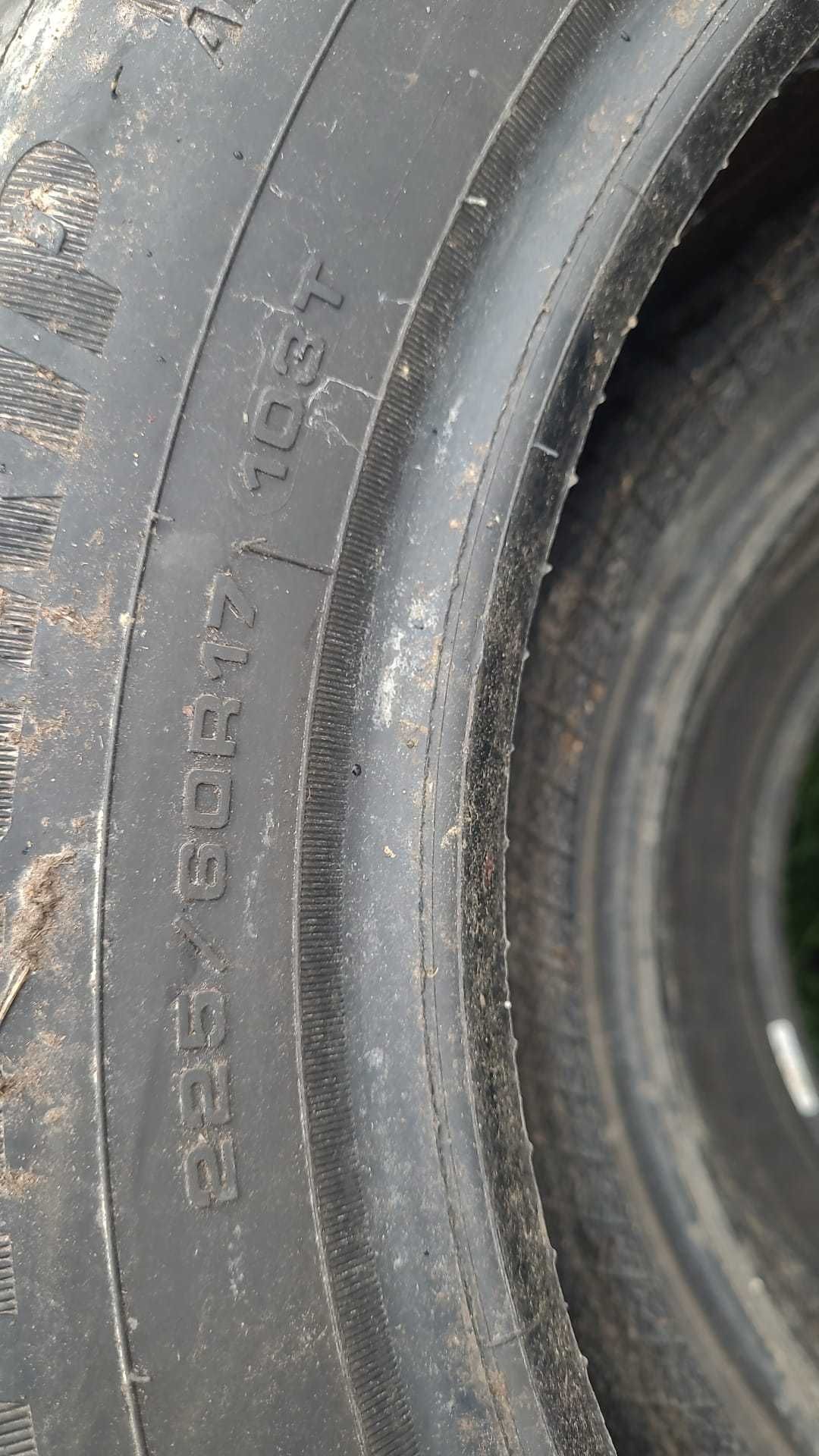 4 anvelope noi , purtate 1 sezon , 225 60 R17 , 4*4 , CA NOi